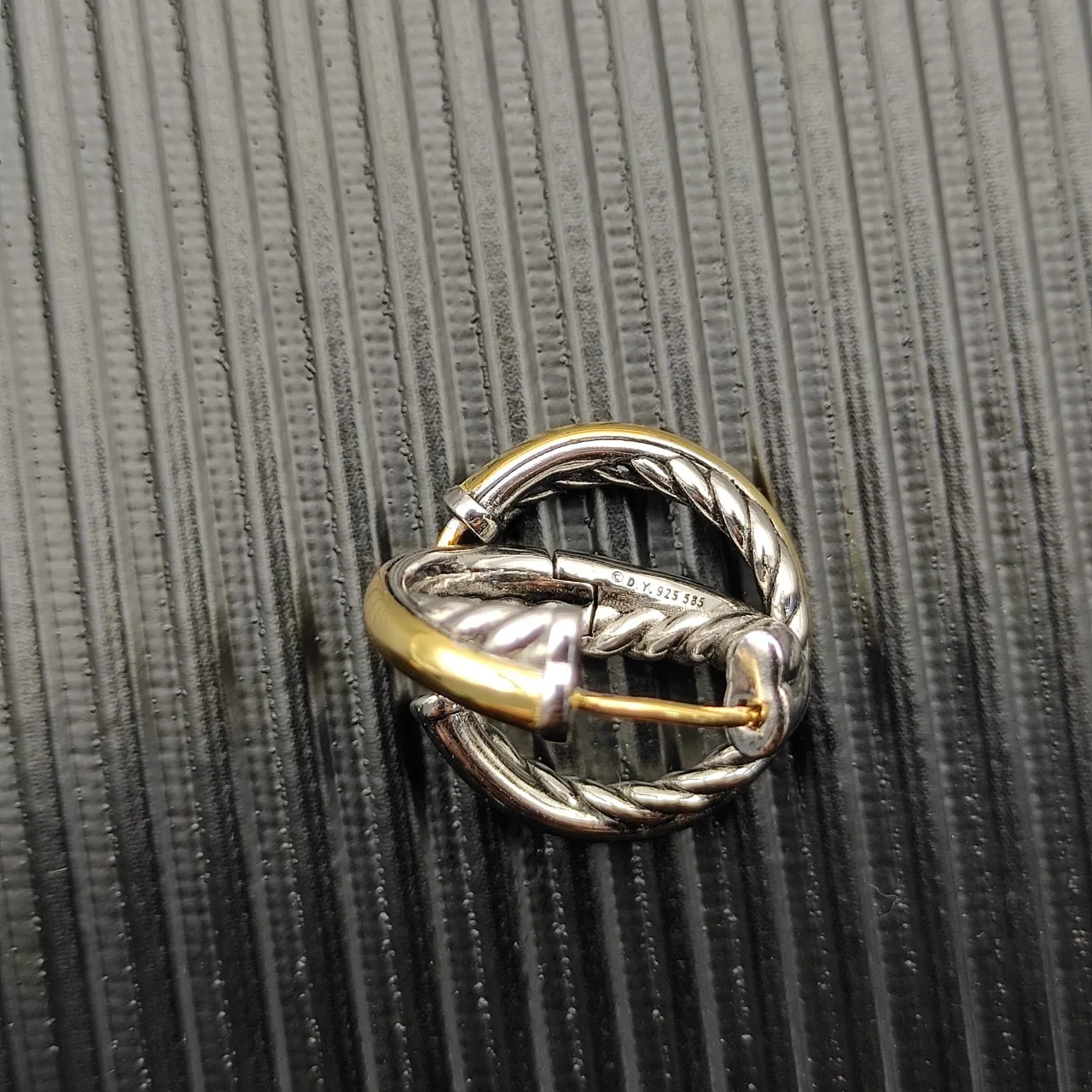 Two-Tone Twisted Rope Hoop Earrings 4
