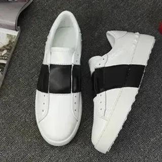 حذاء رياضي لايف ستايل منصة مع شرائط أبيض وأسود متعارض، slip-on
