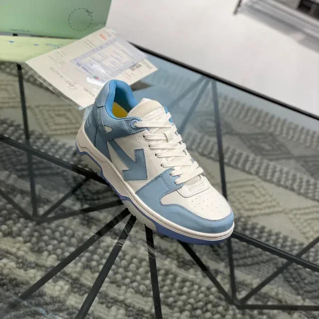 White and Light Blue Arrow-Panel Low-Top Lifestyle Sneakers 6