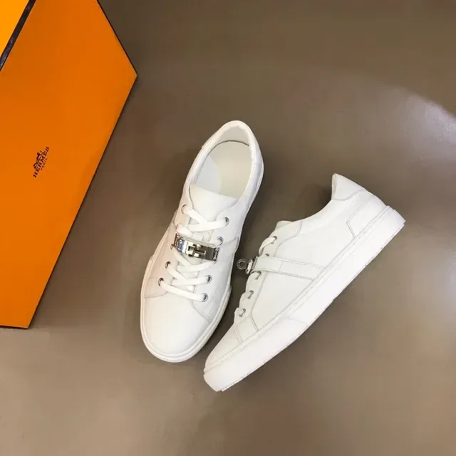 White Low-Top Smooth Leather Upper Sneakers 8