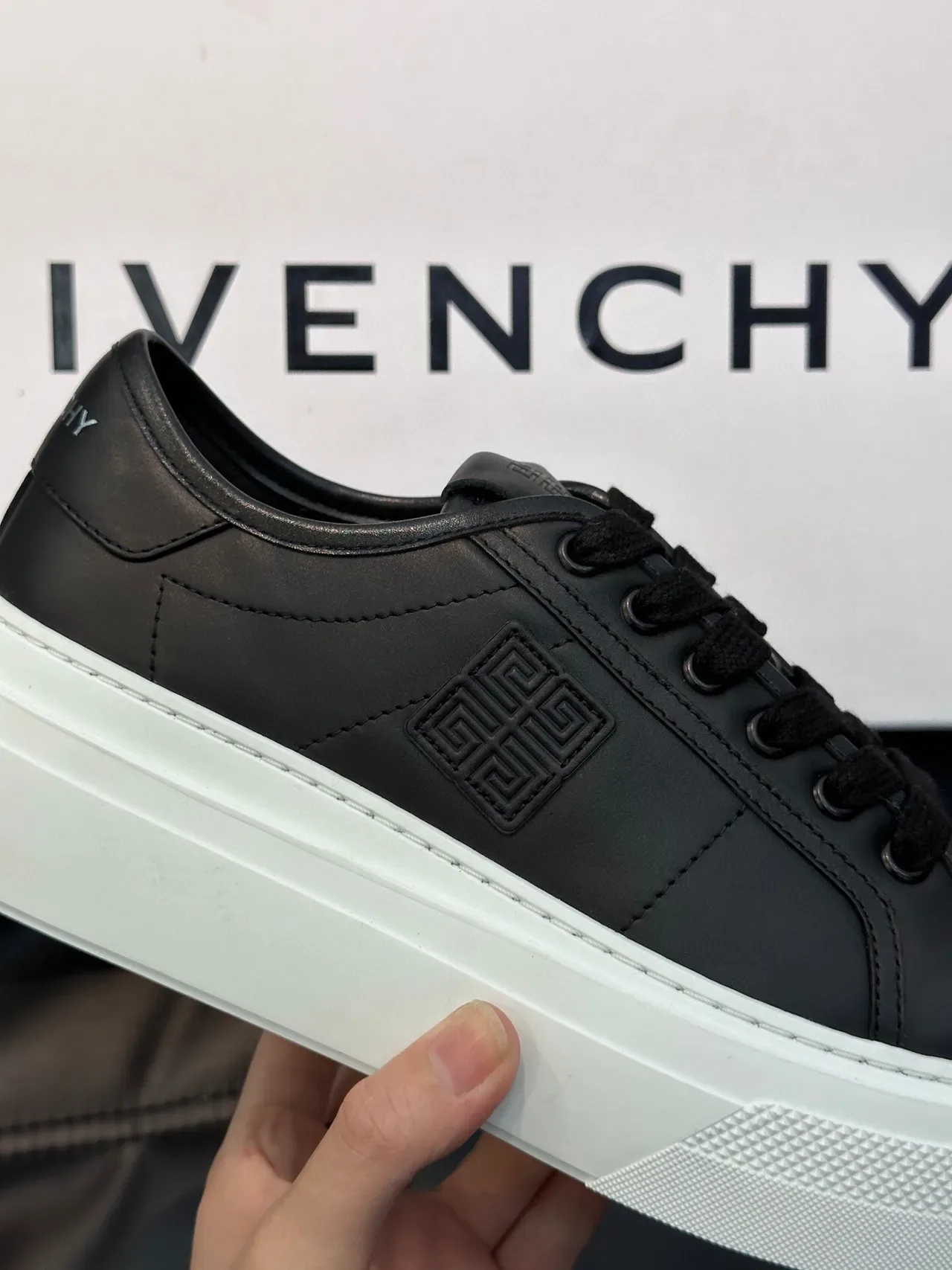 Givenchy City Sport কালো প্ল্যাটফর্ম লাইফস্টাইল স্নিকার 7