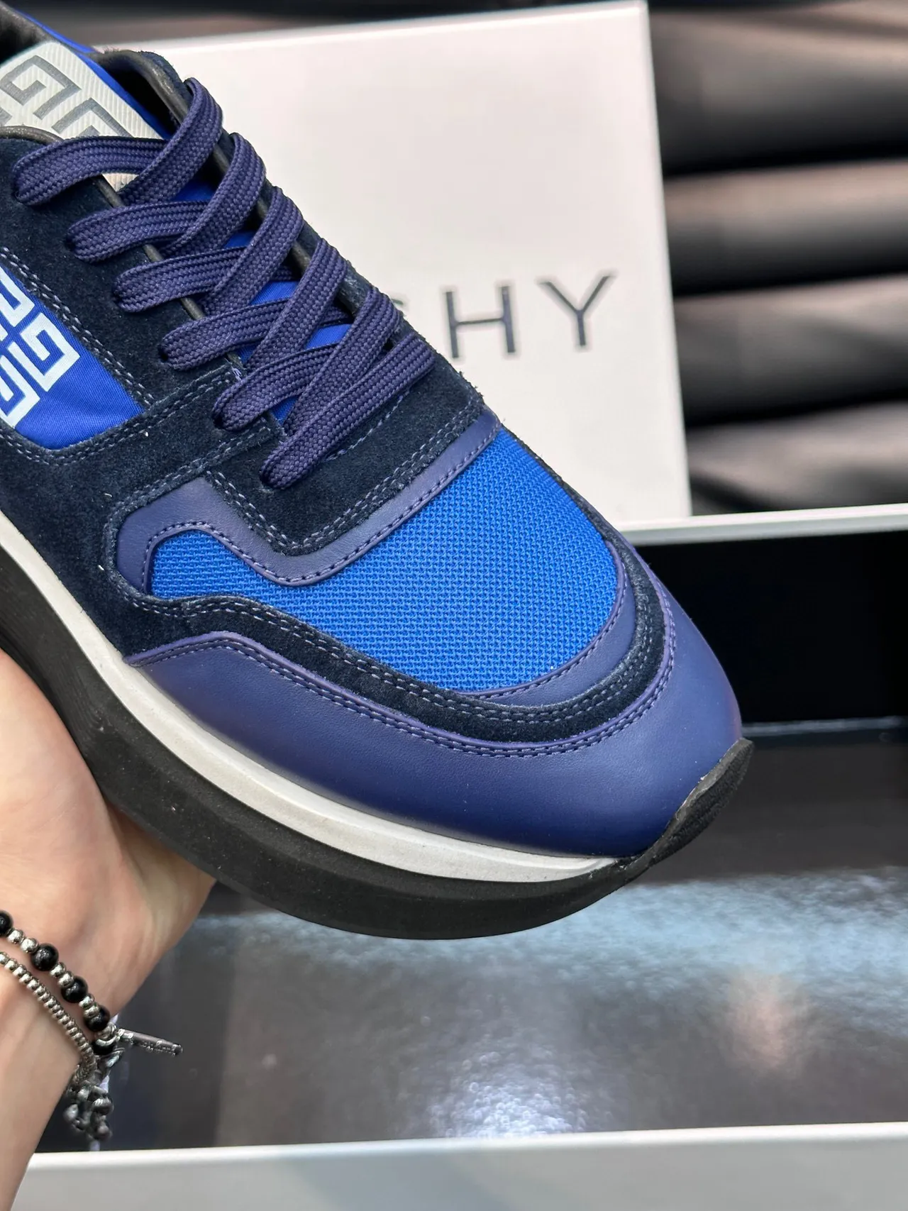 Givenchy City Sport Bleu et Marine Lifestyle Sneakers 7