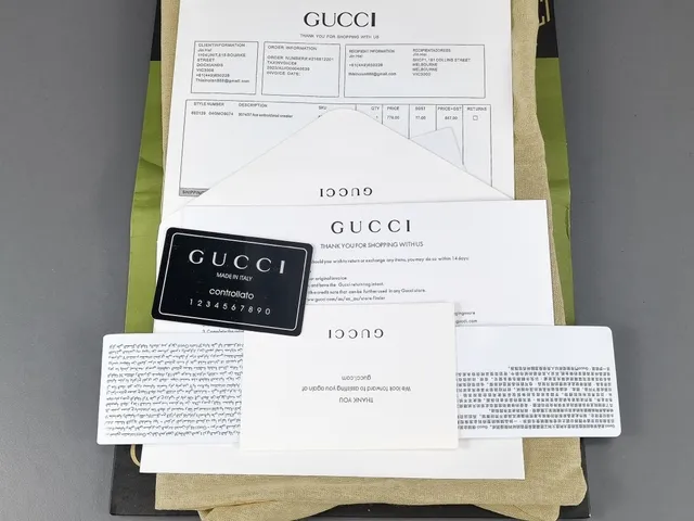 Gucci Ace Bee and Star Embroidered White Lifestyle Sneakers 4