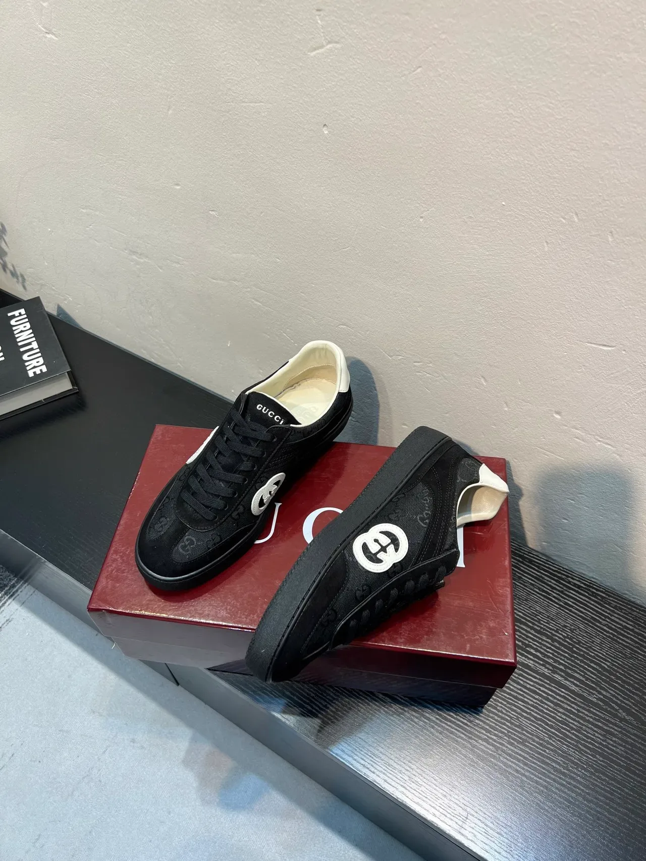 Gucci Ace Zapatillas Lifestyle de Lona y Suede Negro con Monograma 4