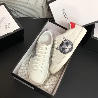 Gucci Ace Gato Impreso Off-White Zapatillas Lifestyle