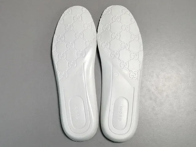 Gucci Ace Tênis Lifestyle Bege com Estampa Disney 10