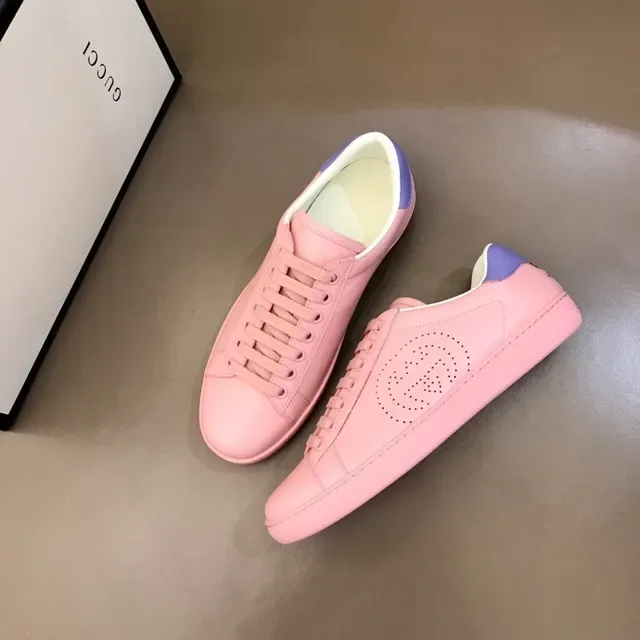 Gucci Ace rose et lavande perforé logo lifestyle sneakers 8