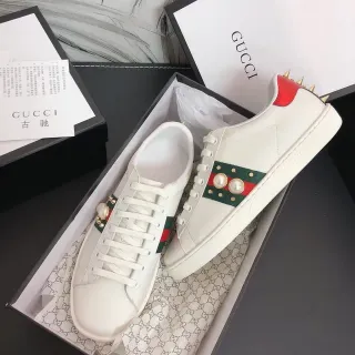 Gucci Ace Spike Pearl White zapatillas lifestyle