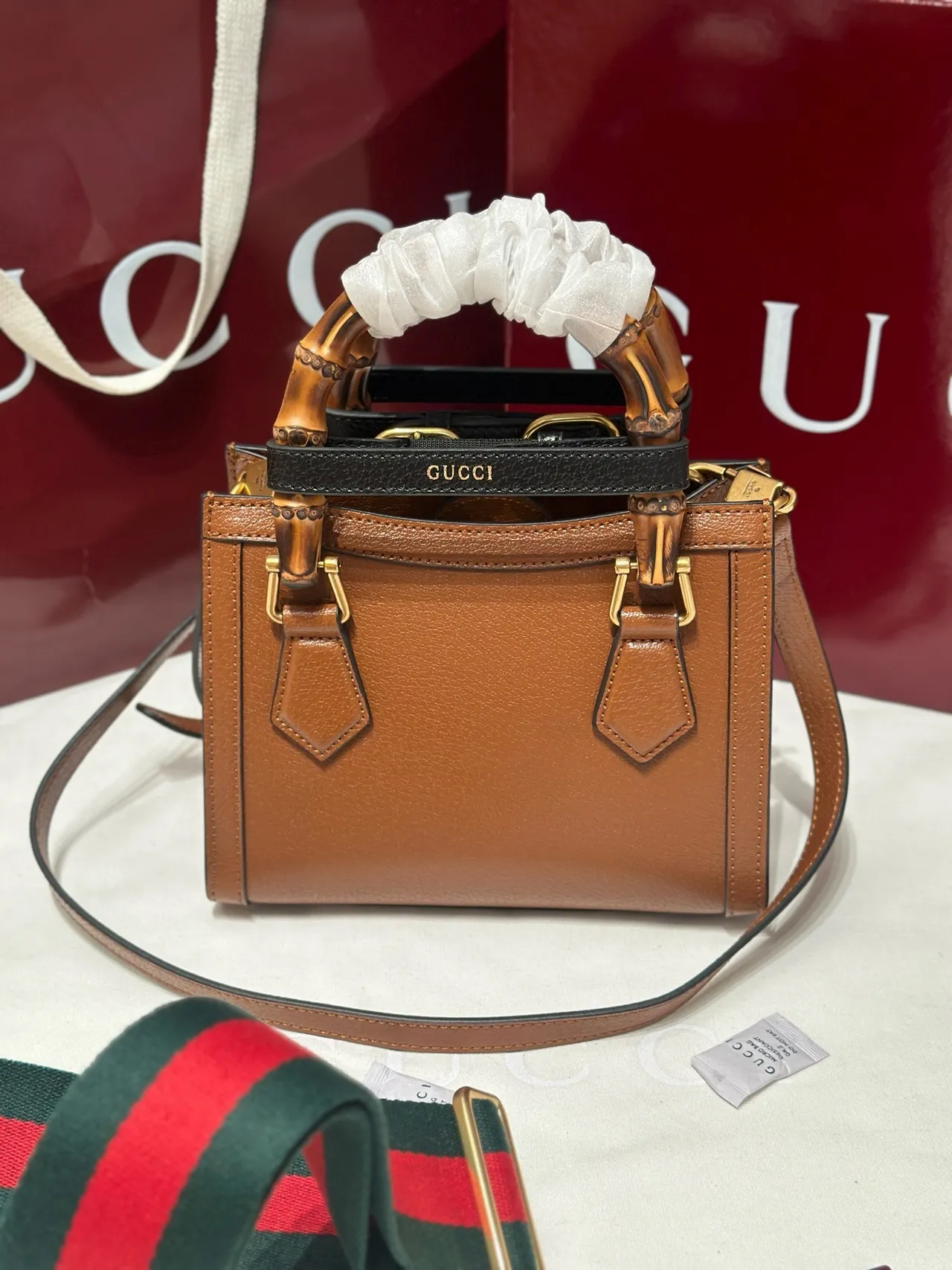 Gucci Bamboo Brown Interlocking G Logo टोट बैग 2