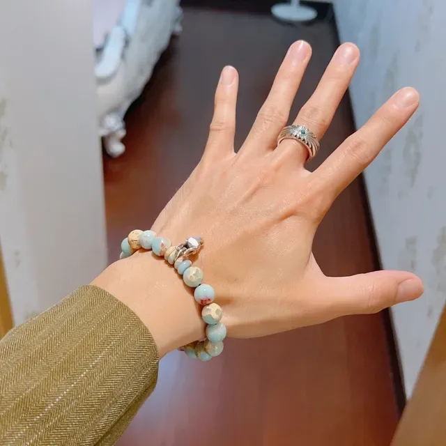 Gucci Beaded Marbled Stone and Silver-Tone Charm Bracelet 8