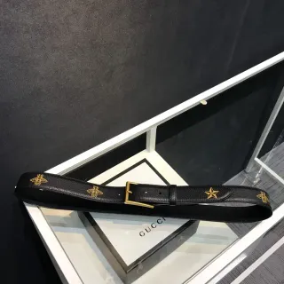 Gucci मधुमक्खी और तारा नक़्शा काला चमड़े का पट्टा