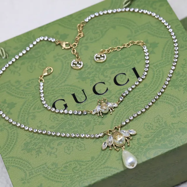 Gucci Bee Crystal and Pearl Drop Necklace 7