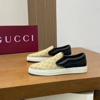 Gucci Beige Negro GG Monogram Lona Cuero Contrapeso Talón Loafer