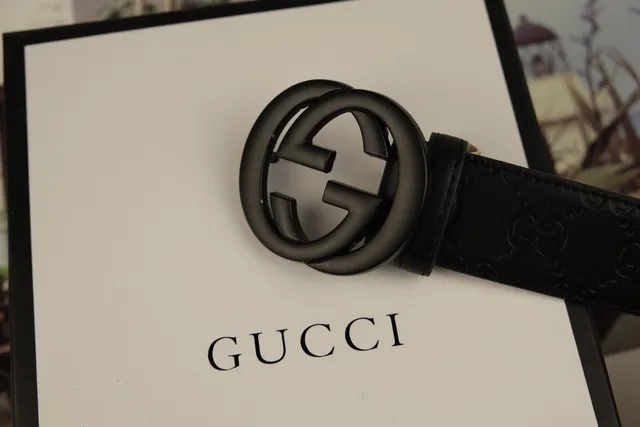 Gucci Black Beige Matte Interlocking G Buckle Embossed GG Monogram Leather Belt 5