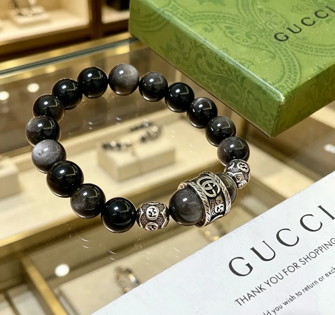 Gucci Bracelet Noir Gris Perles Charms Métalliques 6