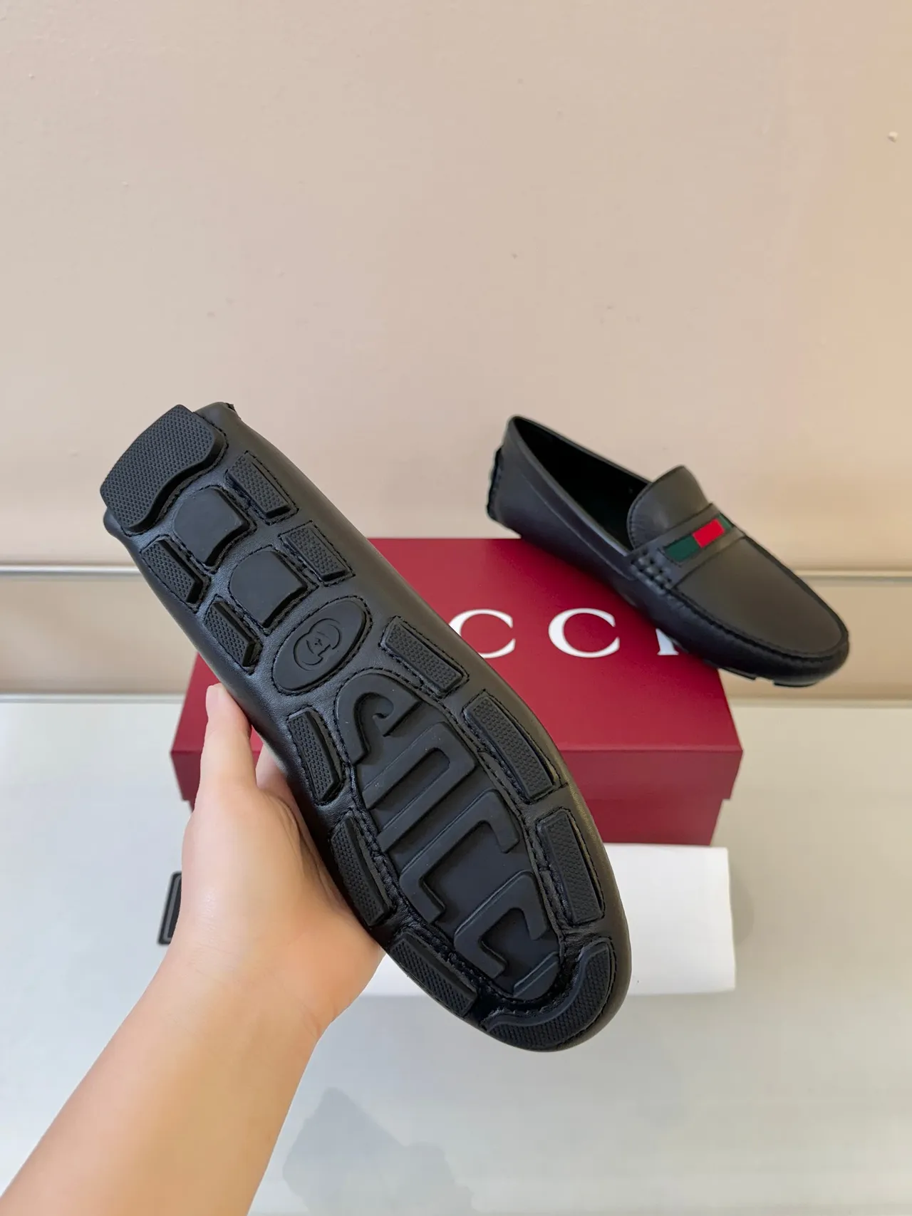 Gucci কালো সবুজ চামড়ার ওয়েব স্ট্রাইপ ডিটেল লোফার 5