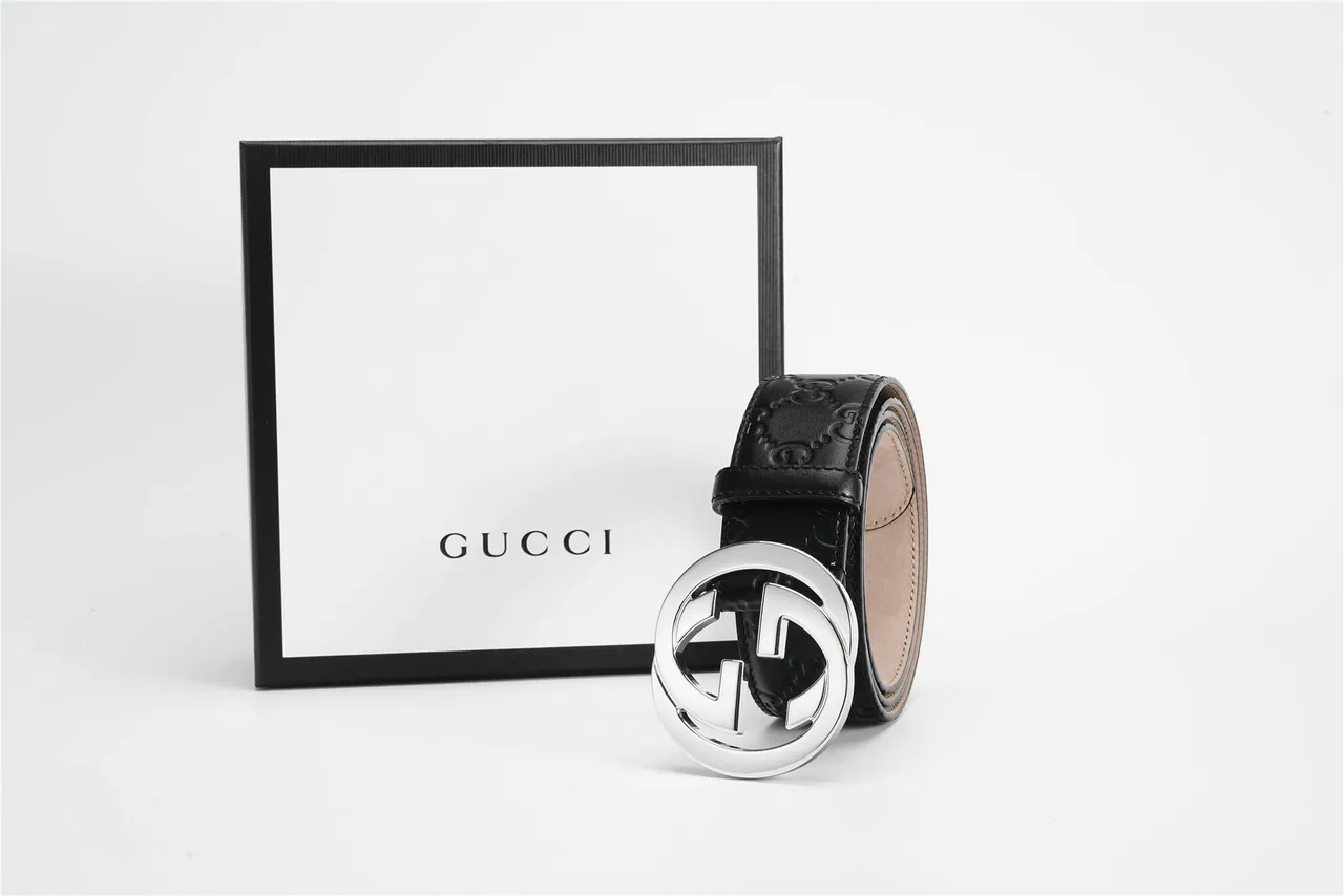 Gucci Black Silver GG-Embossed Interlocking G Buckle Leather Belt 5