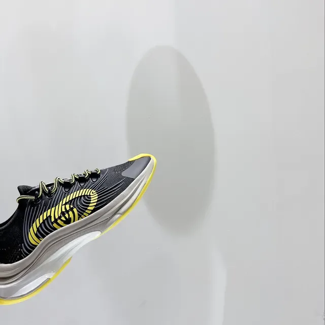 Gucci Black Yellow Mesh Upper Wave Overlay Lifestyle Sneakers 2