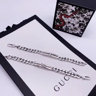 Gucci Chunky Curb Chain Silver Bracelet