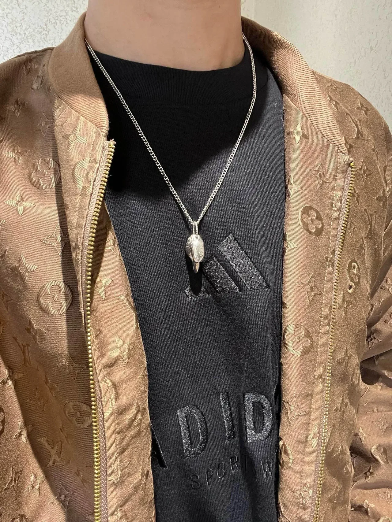 Gucci Pendentif Tête d'Aigle Chaîne Curb Argent 5