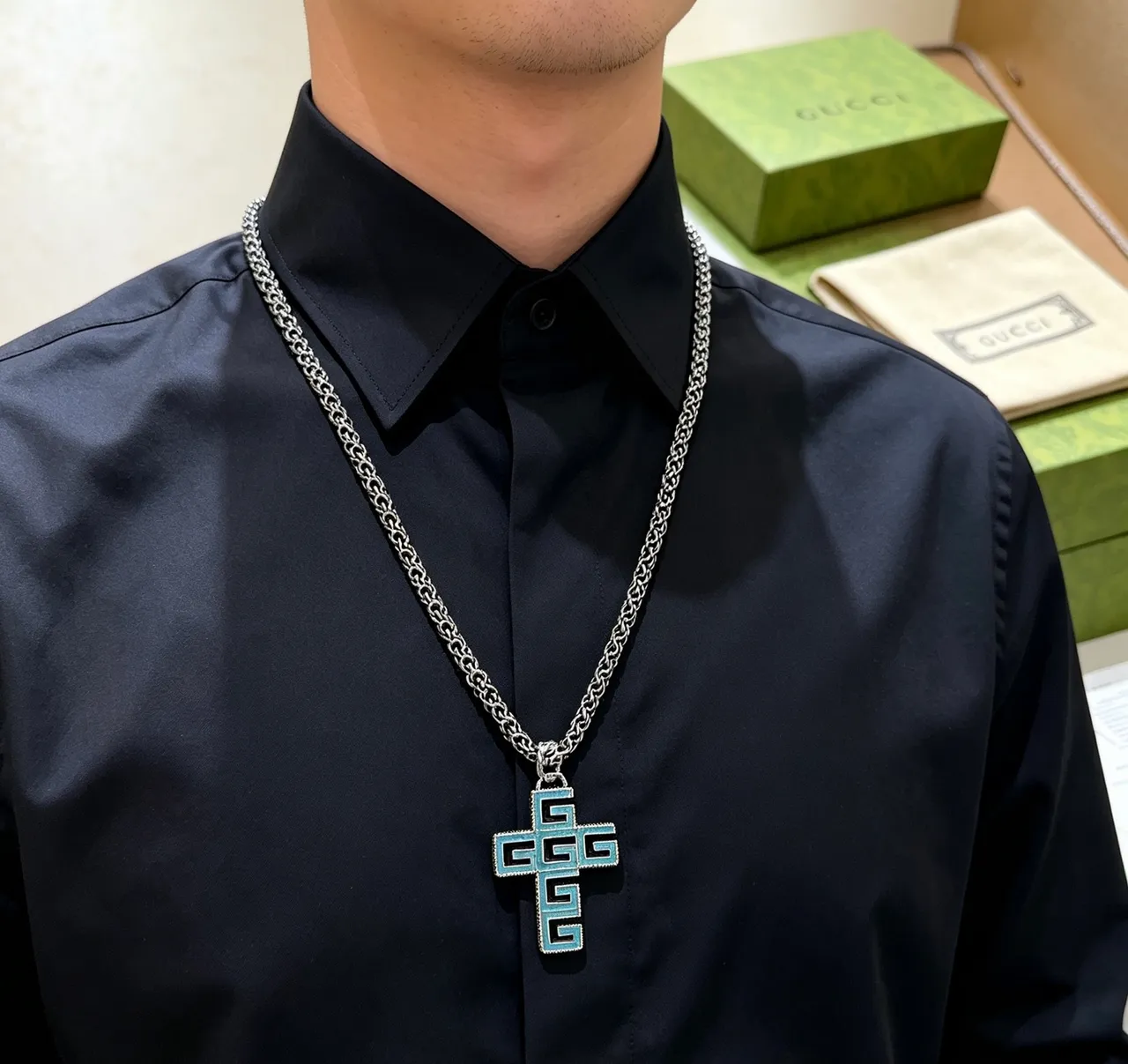 Gucci GG Cross টারকয়জ এনামেল সিলভার-টোন নেকলেস 8