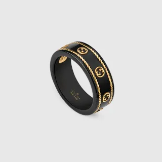 Gucci GG Marmont काला सोने का सिरेमिक चेन बॉर्डर अंगूठी