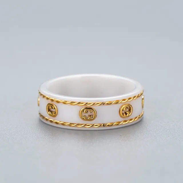 Gucci GG Marmont Black Gold Ceramic Chain Border Ring 4