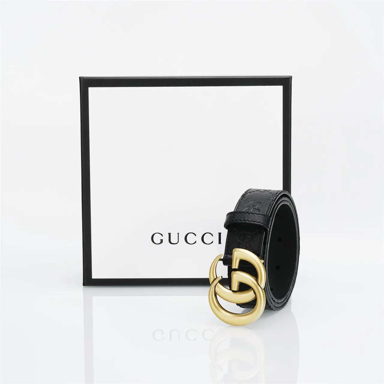 Ceinture en cuir Gucci GG Marmont noir et or avec boucle Interlocking G 5