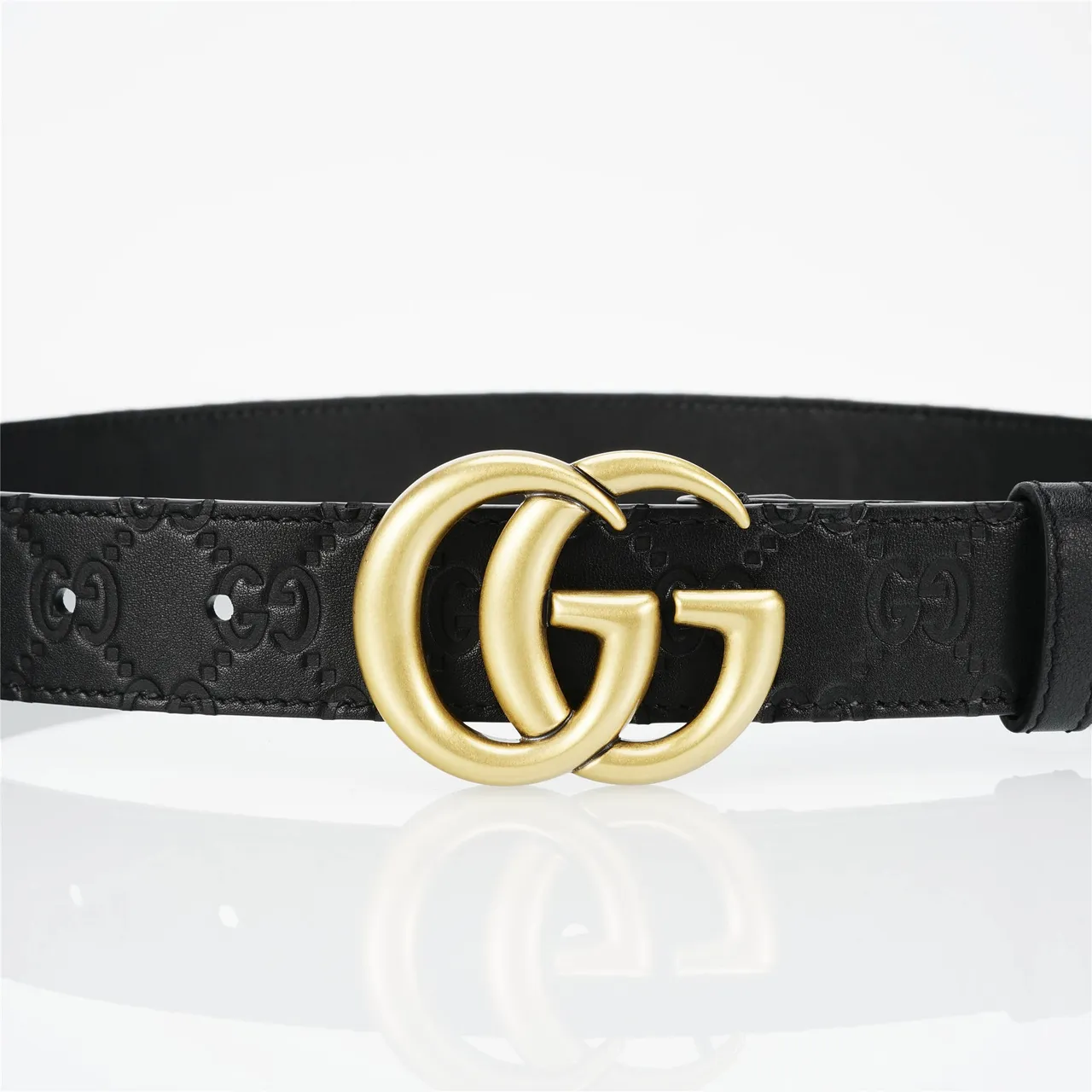 Ceinture en cuir Gucci GG Marmont noir et or avec boucle Interlocking G 8