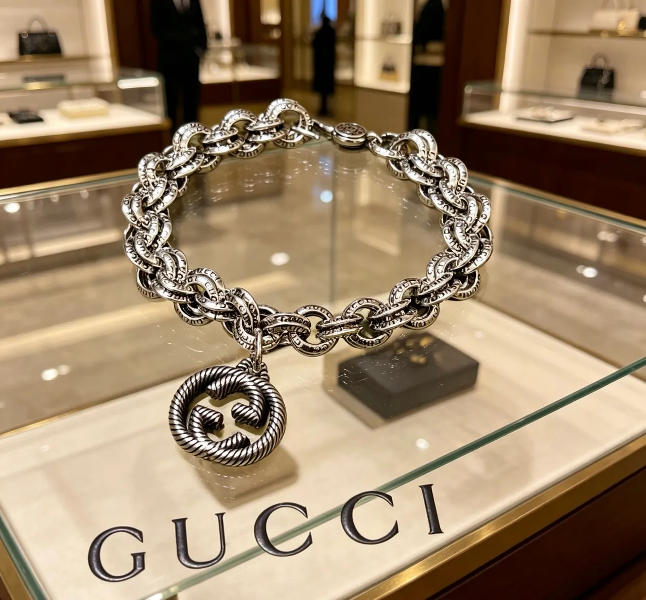 Gucci GG Marmont Engraved Chain Silver Bracelet 4