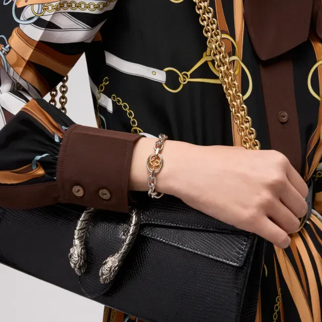 سوار Gucci GG Marmont ذهبي التدرج Interlocking GG 8