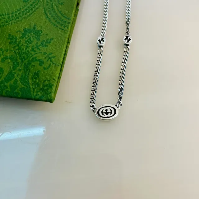 Gucci GG Marmont Oval Logo Curb Chain Bracelets 4