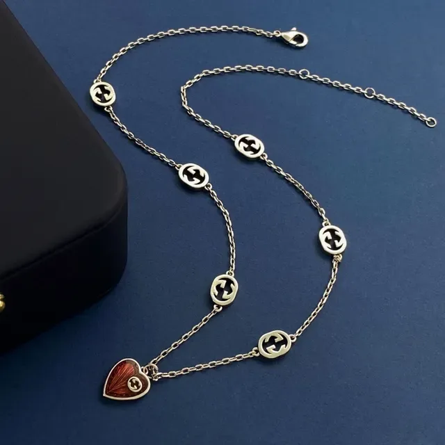 Gucci GG Marmont Red Silver Chain Interlocking G Charms Necklace 9
