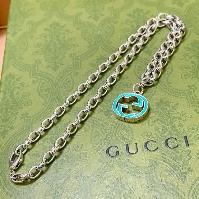 Gucci GG Marmont Corrente de elos ornamentada prata azul pingante esmaltado turquesa 6