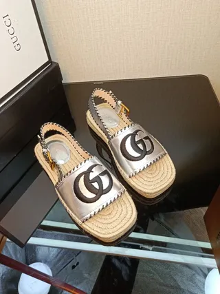 Gucci GG Marmont Argent métallique GG Logo Espadrilles casual sandales 4