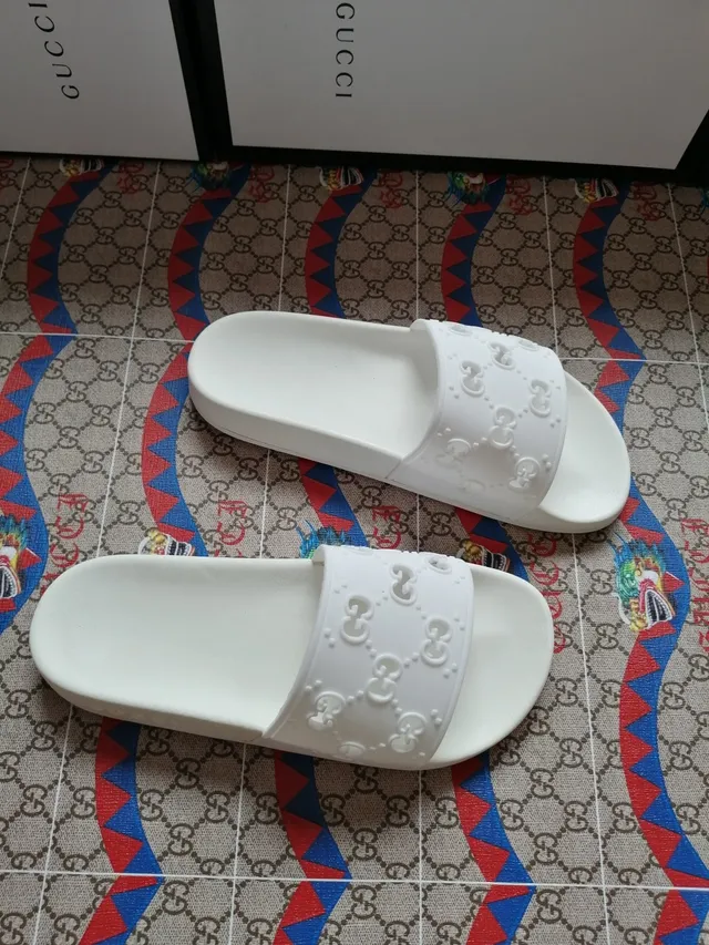 Gucci GG Marmont Slide সাদা রাবার চপ্পল 3