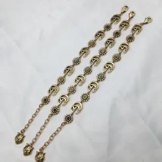 Gucci Pulsera de Metal con Interlocking GG Links en Oro y Azul