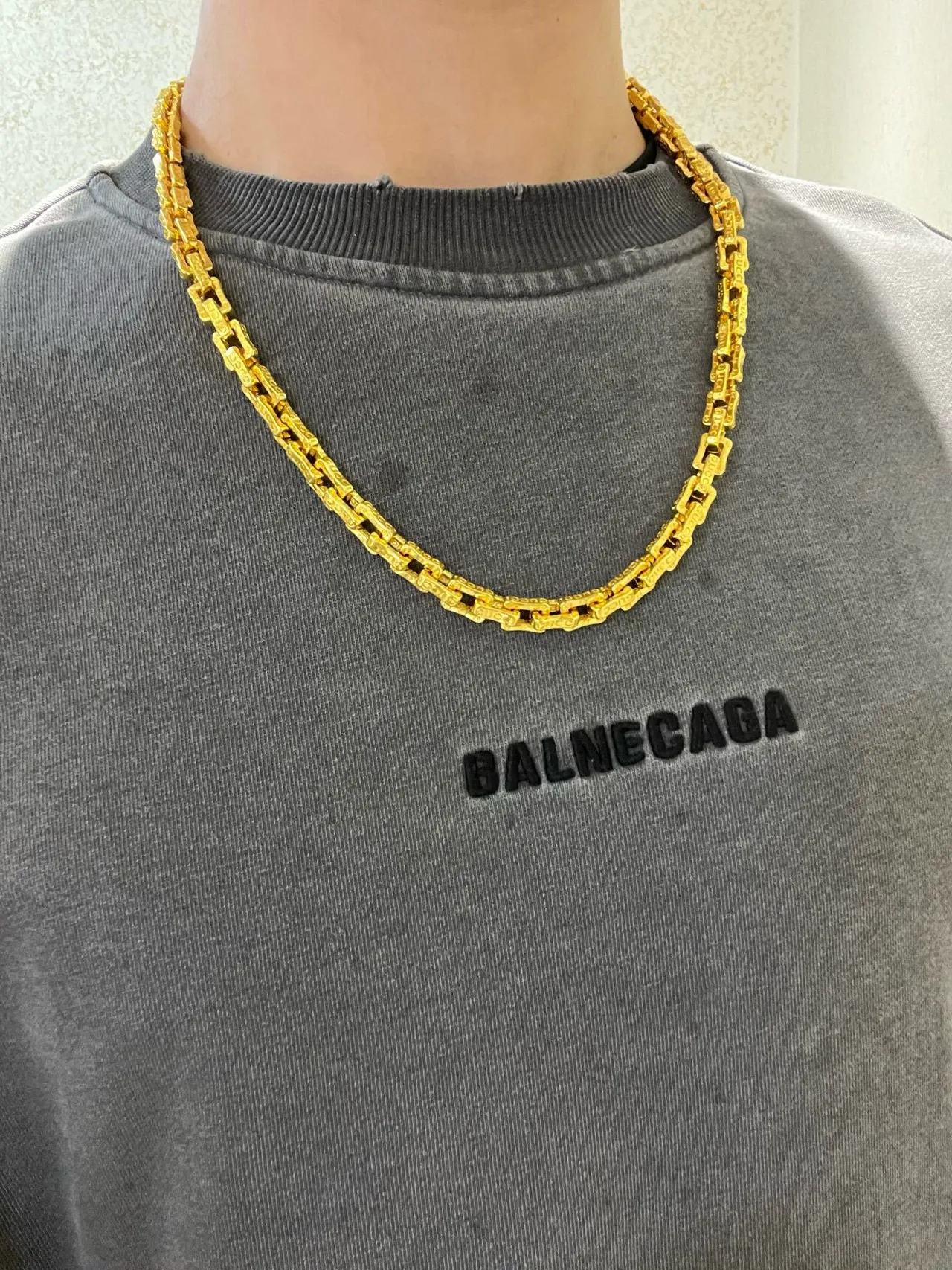 Gucci 金色刻字链接链项链 8