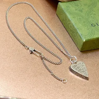 Gucci Heart Pendant Silver Curb Chain Necklace