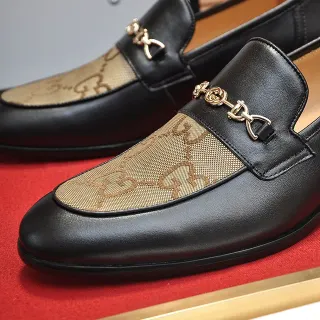 Gucci Horsebit 1955 কালো চামড়া এবং GG Monogram লোফার