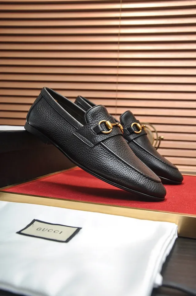 Gucci Horsebit 1955 Black Pebbled Leather Loafers 8