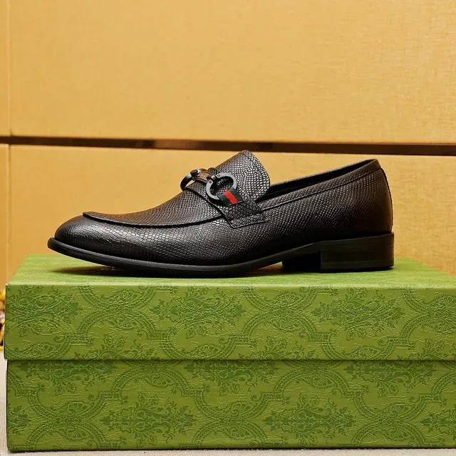Gucci Horsebit 1955 Black Red Textured Leather Buckle Loafer 6