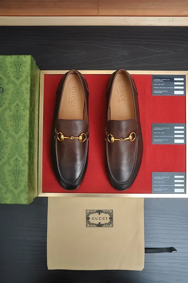 Gucci Horsebit 1955 棕色皮革 Horsebit 乐福鞋 2