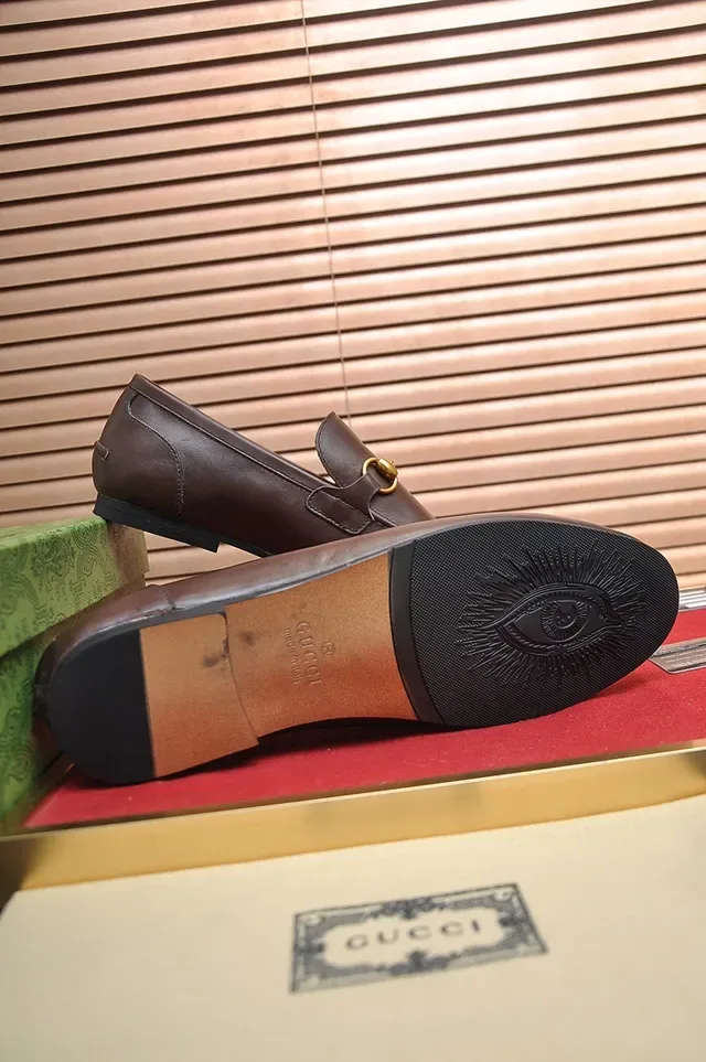 Gucci Horsebit 1955 棕色皮革 Horsebit 乐福鞋 7