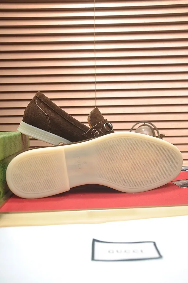 Gucci Horsebit 1955 棕色麂皮乐福鞋 3