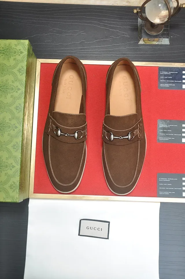 Gucci Horsebit 1955 棕色麂皮乐福鞋 5