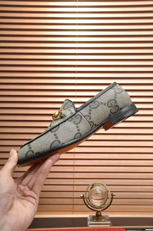 Gucci Horsebit 1955 GG Monogram Loafers de lona 7