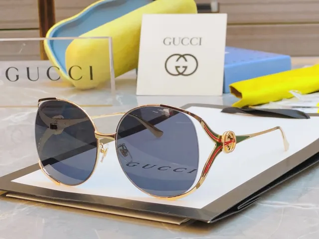Gucci Horsebit 1955 सोने का भूरा धातु का फ्रेम ग्रेडिएंट लेंस सनग्लासेस 7