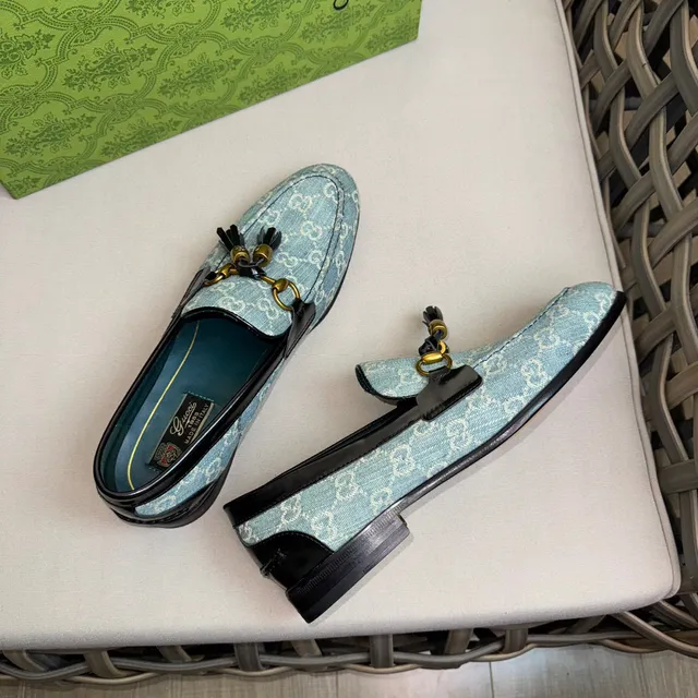Gucci Horsebit 1955 أزرق فاتح GG Monogram لافرز 6