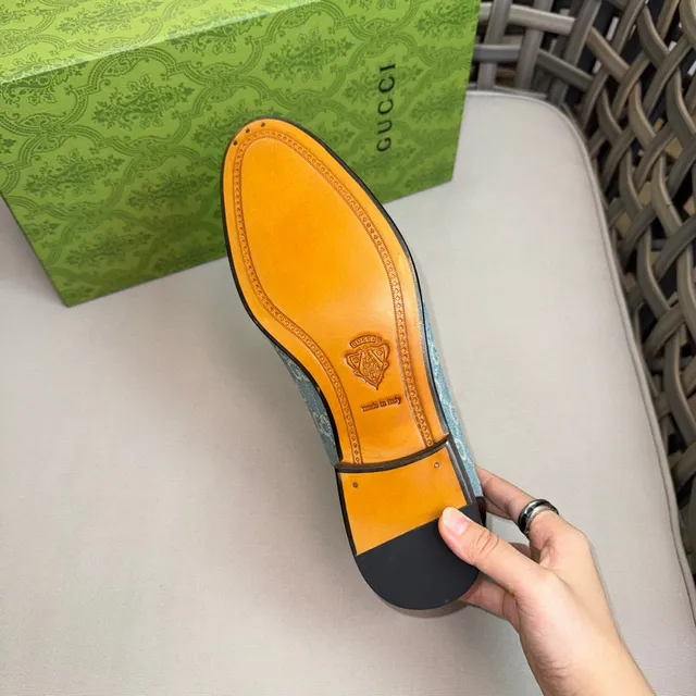 Gucci Horsebit 1955 أزرق فاتح GG Monogram لافرز 8